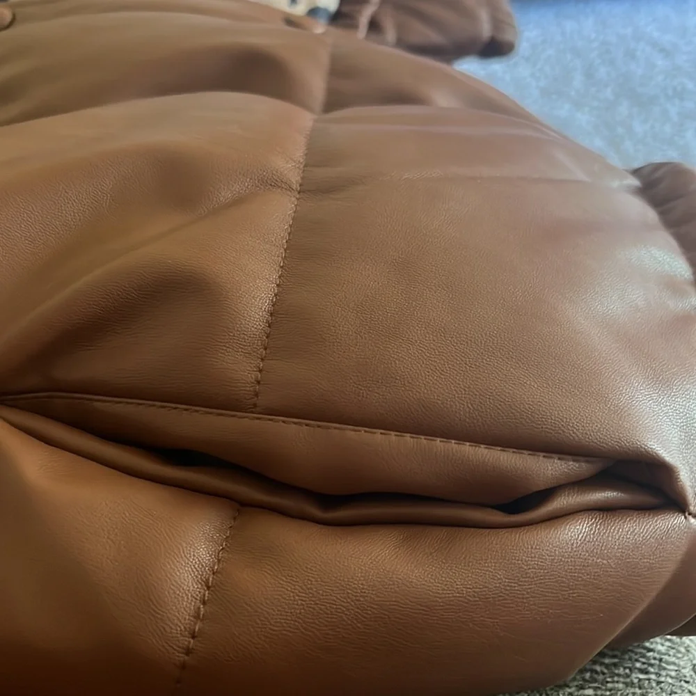 ME JANE Faux Leather Puffer Jacket Size L - Picture 8 of 10